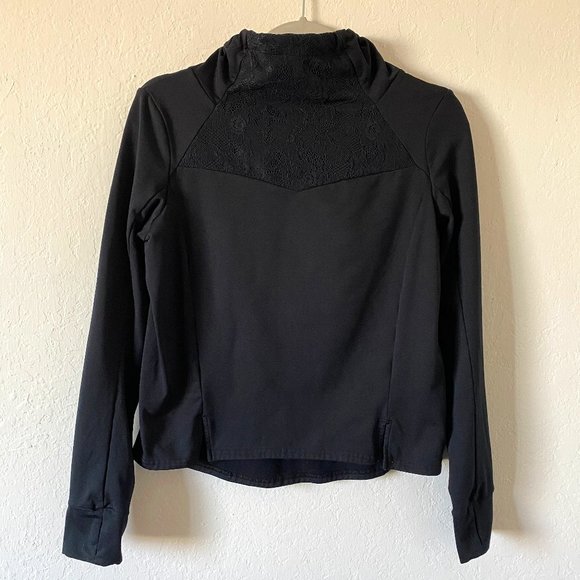 Fabletics Womens Sweater Mock Neck Size XS Black Lace Athletic Pullover Workout - Picture 1 of 9